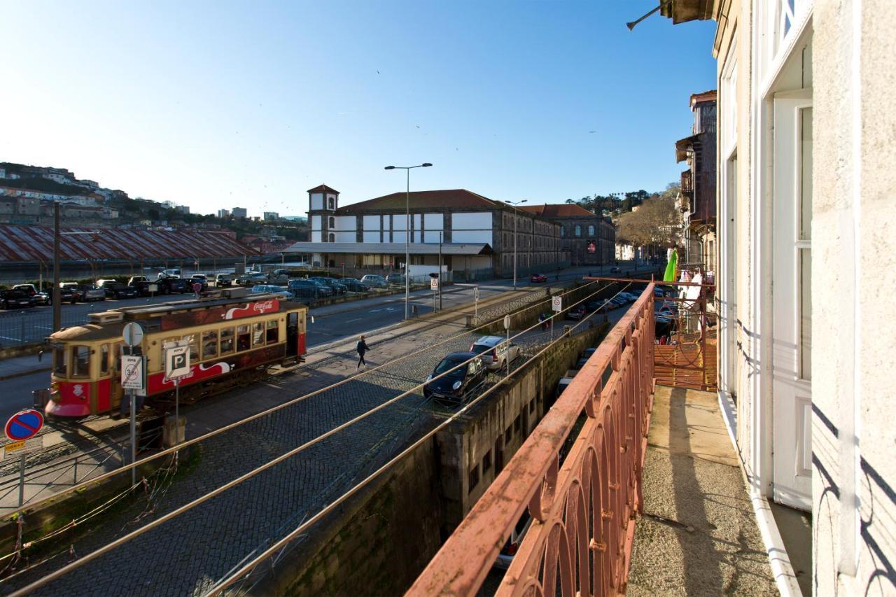 Ferienwohnung Aposentus - Riverside Miragaia Porto Exterior foto