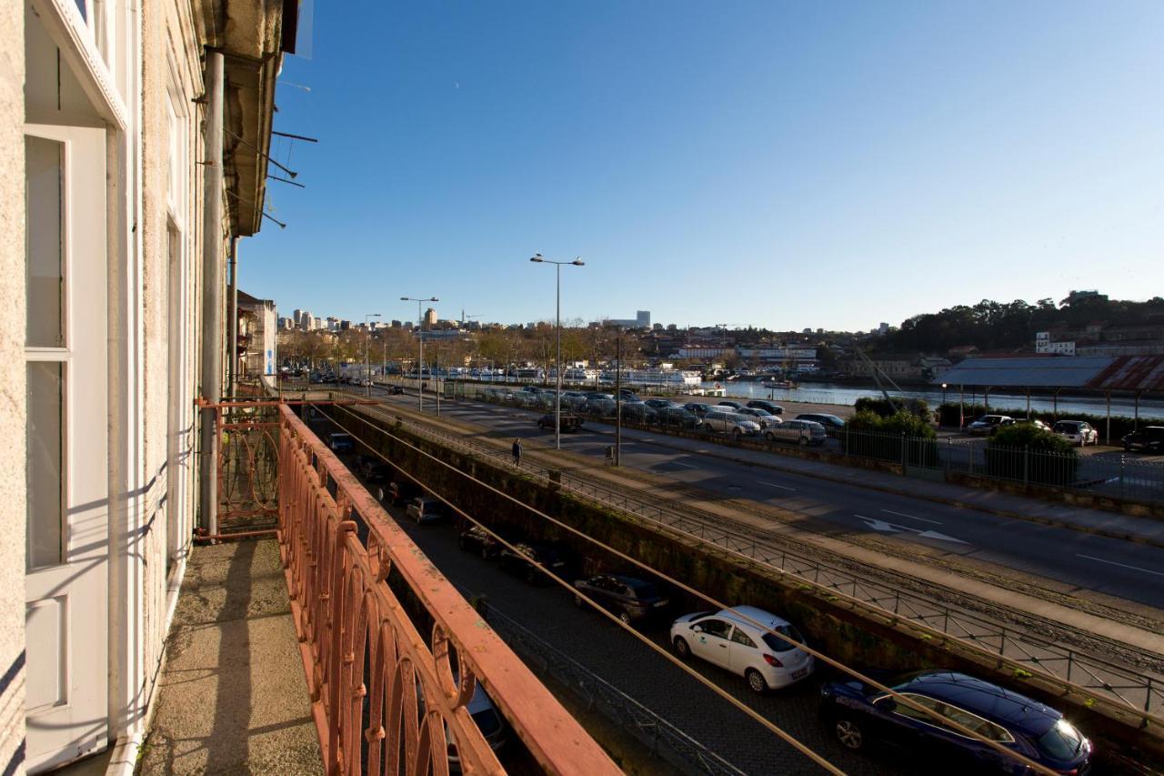 Ferienwohnung Aposentus - Riverside Miragaia Porto Exterior foto